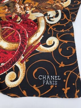Vintage Chanel Black Baroque Floral Motif Sunflower/Grape Vine Silk Scarf